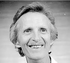 Hubert Mullins Obituary (2011)