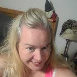 Tonya Ewing's Instagram, Twitter & Facebook