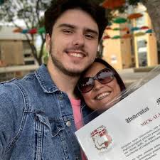 Kollox Għalija Mick Inħobbok Sal-Infinità U Lil Hinn!"