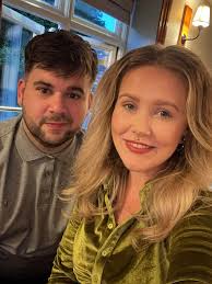 First time trying, Two single full time dad's having a beer. While the cats  are away the mice will, play any larger much appreciated . Will return TIA  @ The glass house