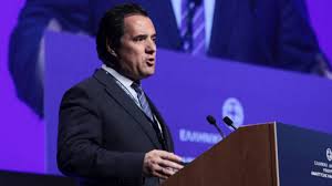 Από το 2012 εκλέγεται με τη νέα δημοκρατία και από το 2019 είναι υπουργός ανάπτυξης και επενδύσεων. Adwnis Gewrgiadhs Korwnoios Egkri8hkan 2 Disekatommyria Eyrw Apo To Tameio Eggyodosias Ths Eyrwpaikhs Enwshs Pagenews Gr