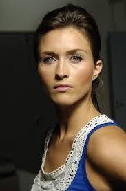 Rebecca Mellor's Instagram, Twitter & Facebook