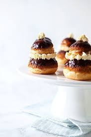 Religieuse Patisserie Francaise Elegante Et Gourmande Recette Patisserie Francaise Patisserie Alimentation