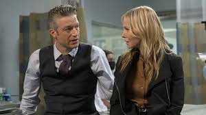 Special victims unit was ordered on february 27, 2020, by nbc. Watch Law Order Special Victims Unit Season 22 Episode 14 In Streaming Betaseries Com