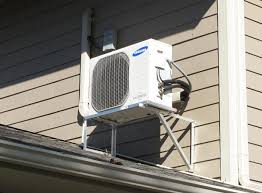 Water may condensate when air is cooled in an air conditioning system. Heat Pumps Vs Air Conditioners 2020 Guide Modernize