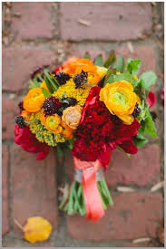 2 3 Large Red Garden Spray Roses 3 4 Orange Apricot Ranunculus Burgundy Scabiosas Dahlias Burgundy Wedding Flowers Fall Wedding Flowers Wedding Flower Guide