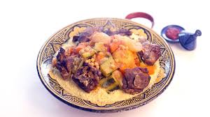 Recette buns recette burger recette de plat viennoiseries norbert tarayre recette toutes les recettes de cuisine coin cuisine plats complet manger. Video Recette Racontee Le Couscous De Nadia L Express Styles