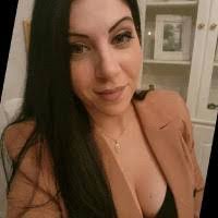 Shannon Puryear's Instagram, Twitter & Facebook