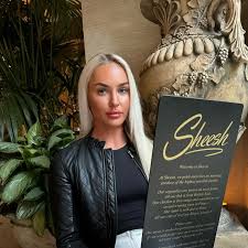 Lovely sister dinner date at my favorite restaurant @sheesh_uk 😋