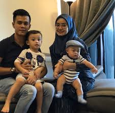 Hypeauditor report on intannliana instagram account of intan liana: Ini Dugaan Yang Saya Perlu Telan Biarpun Pahit Intan Liana Saleh Skop Rojak Daily