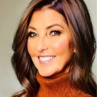 Pamela Cates's Instagram, Twitter & Facebook