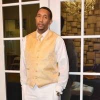 300+ "Standberry" profiles