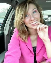 Lauren Joy Stanford (@topsyturvytiaras) • Instagram photos and videos