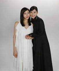 土屋太鳳 芳根京子 女の子 芸能人 太