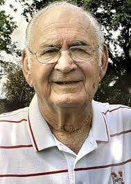 Dale Putnam's Instagram, Twitter & Facebook