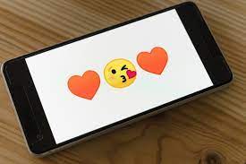 I work as a professional matchmaker. Ditch The Dating Apps How To Meet Someone Without Online Dating Creative Romantic