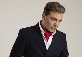 He is the son of actors veronica castro and manuel el loco valdés. Mexican Crooner Cristian Castro Brings His Romantic Pop To The Majestic Artslut