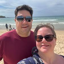 Can I cut up my pineapple, put it in the fridge and than can it the next  day?