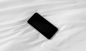 Penyebab hp hidup tapi layar mati sebelum mulai memperbaiki layar lcd yang hitam di hp android tersebut, pastikan kondisi mesin perangkat android masih hidup. Penyebab Layar Iphone Mati Tapi Mesin Hidup Dan Cara Mengatasinya Buanaservice Id
