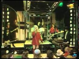 Candi Staton Young Hearts Run Free Remix Pin By Michael Dwyer On Music Best Of Blondie Music Images 70s Music