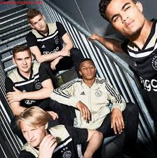 The kit is a tribute to ajax fans and the love they have for bob marley and his iconic song, three little birds. Afc Ajax 2018 19 Adidas Away Kit Football Fashion