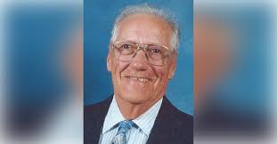 Obituary information for William Robert Dumond Sr.