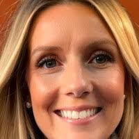 Alicia Ewing's Instagram, Twitter & Facebook