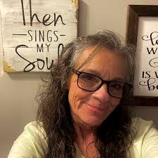 Deb Cupp's Instagram, Twitter & Facebook