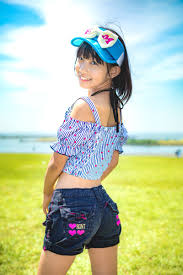 洋一 on X: ４００いいね！突破おめでとうございます♪ヽ(´▽｀) まだまだ伸びそうですね JSアイドルを撮影された写真でこれ程話題になった写真はほとんど無いのではと思いました  超弩級の小学生とリプされたファンの方がいましたが本当にそう思います それにしても写真 ...