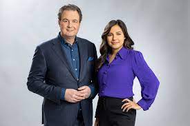 De presentatie is in handen van wisselende duo's, die elk voor een bepaalde omroep op een bepaalde vaste dag te zien zijn. Sven Kockelmann En Talitha Muusse Nieuwe Duo Presentatoren Zondageditie Op1 Villamedia