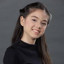 Jillian Sy's Instagram, Twitter & Facebook