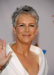 Known as a scream queen, she has starred in the halloween films, as well as the fog, terror train, true lies (for which she won a golden globe. Jamie Lee Curtis Bilder Star Tv Spielfilm