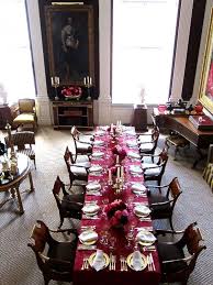 For this type of setting, place a plate in front of each chair. Table Decorations For Formal Dinner