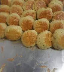 Mar 14, 2020 · 500g is definitely over a pound, but converting that to cups is challenging because it depends on if the flour is sifted or compressed. Pin On Recipes
