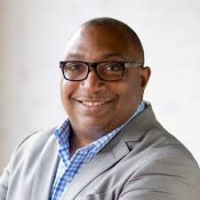 Craig Collier's Instagram, Twitter & Facebook