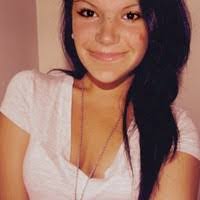 Vanessa Maynard's Instagram, Twitter & Facebook