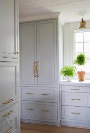 gray shaker cabinets and drawers with