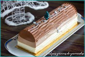 Buche Aux Trois Chocolats Recette Dessert Chocolat Gateaux Et Desserts