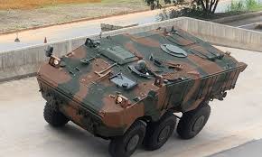 O governo brasileiro, por exemplo, traz neste ano o guarani, blindado produzido em parceria com a empresa italiana iveco. Guarani 300 Foi Entregue Pela Iveco Ao Exercito Brasileiro Portugues Brasil
