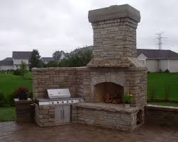 custom outdoor kitchens