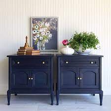 Try Out The New Annie Sloan Chalk Paint Color Oxford Navy Simple Elegant Navy Painted Furniture Annie Sloan Painted Furniture Annie Sloan Chalk Paint Colors