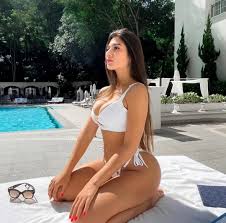 Ayanna Lagasse nua - A gostosa do onlyfans de 18 anos