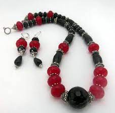 Elegant Black Onyx And Ruby Necklace And Earrings Set Onyx Etsy Ruby Necklace Red Necklace Onyx Necklace