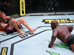 Ufc really need something in place when a fighter goes unconscious ~* that. Video Derrick Lewis Sets A Ufc Heavyweight Record With Brutal Finish