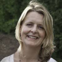 Diane Ashcroft's Instagram, Twitter & Facebook