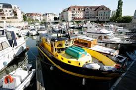 Cergy Pontoise Ville France Oise Tourisme