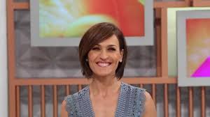 A apresentadora da tvi fátima lopes anunciou este sábado oficialmente a sua separação de luís morais, com quem estava casada há 12 anos. Fatima Lopes Nega Ter Saido Da Tvi Por Questoes De Dinheiro Mentiras