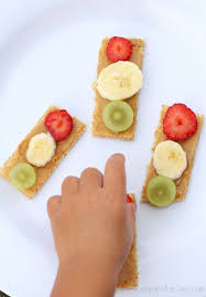 Traffic Light Snack For Toddlers Healthy Toddler Snacks Light Snacks Toddler Snacks