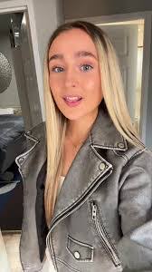 Ally Mcgrath's Instagram, Twitter & Facebook