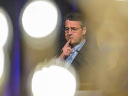 The latest from deutsche bank and the world of finance. Gabriel Verteidigt Wechsel In Deutsche Bank Aufsichtsrat Wirtschaft